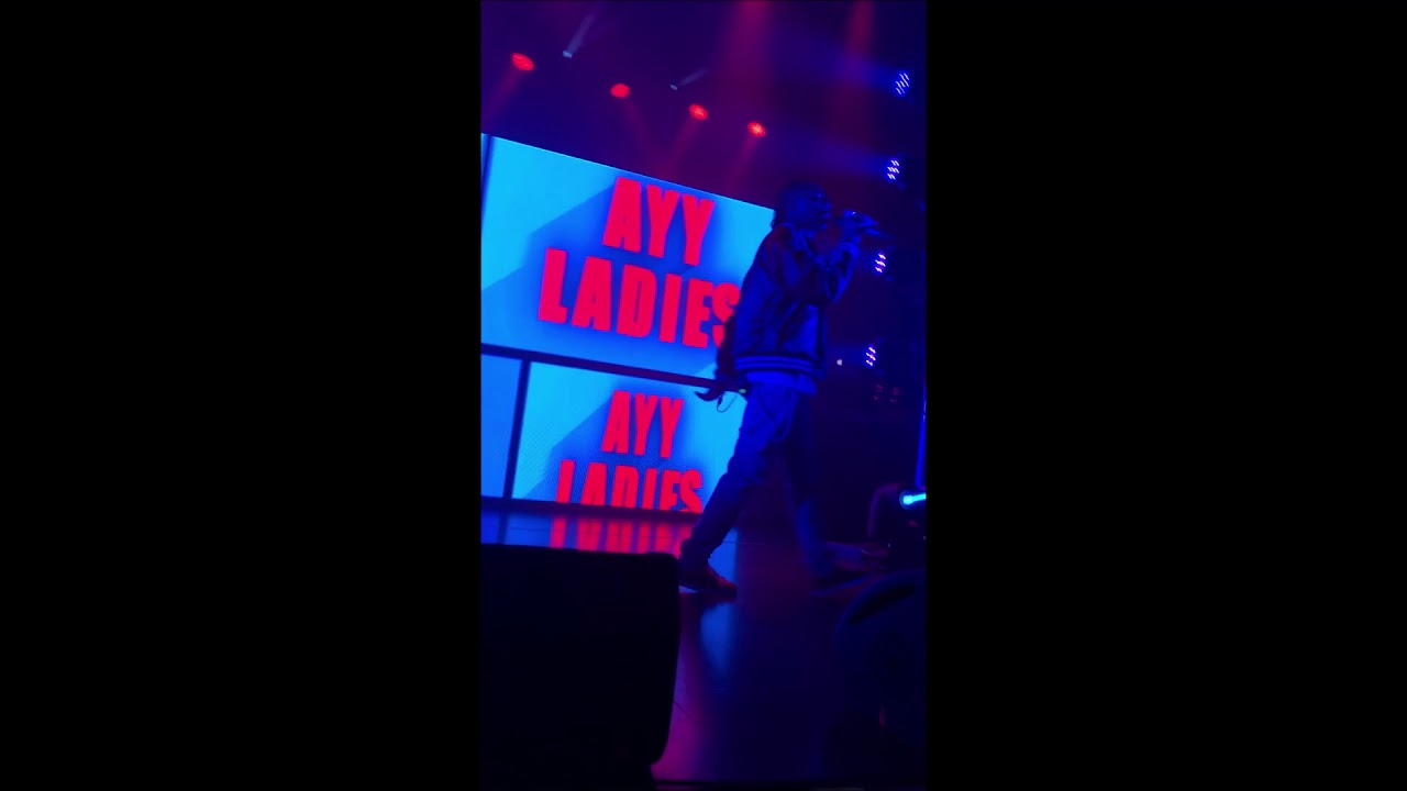 Tyga – Ayy ladies live – Kyoto tour Copenhagen 2018